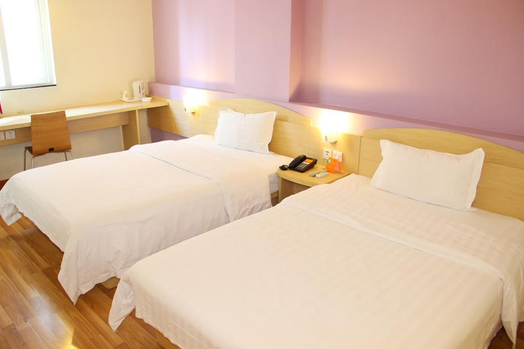 7Days Inn Dalian Gangwan Square Station Port Zimmer foto