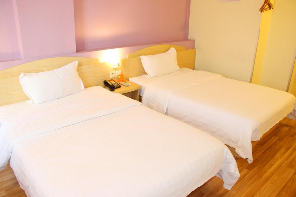 7Days Inn Dalian Gangwan Square Station Port Zimmer foto